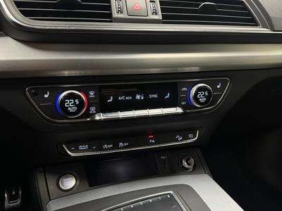 2020 Audi Q5 40 TDI Q S Line *Alpinpkt*Värmare*Cockpit*Matrix*Spec – bild 17