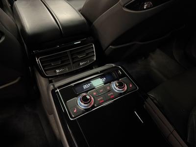 2017 Audi S8 Plus 4.0 V8 Q *Carbon*Keramiska*Taklucka*Bose*Se Spec – bild 25