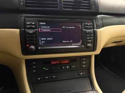 2003 BMW 330i Sedan M Sport *breddad*H/K*Taklucka*Spec*individual* – bild 22