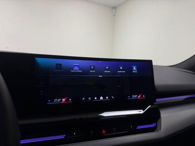 2024 BMW 520d xDrive Sedan M Sport*Pano*HuD*Läder*Se Spec* Euro 6 – bild 25