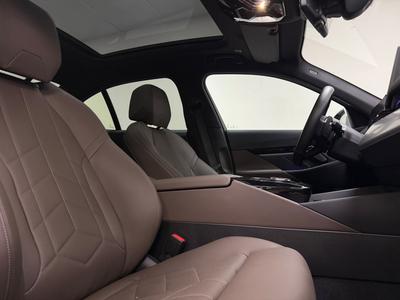 2024 BMW 520d xDrive Sedan M Sport*Pano*HuD*Läder*Se Spec* Euro 6 – bild 14