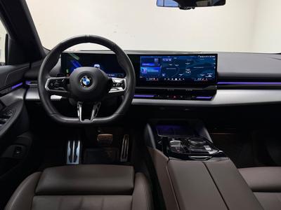 2024 BMW 520d xDrive Sedan M Sport*Pano*HuD*Läder*Se Spec* Euro 6 – bild 12