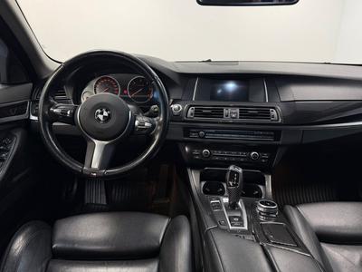 2014 BMW 520d LCI Sedan Steptronic · Läder · M-ratt · Dragkrok – bild 9
