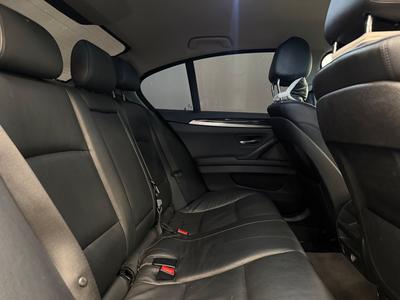 2014 BMW 520d LCI Sedan Steptronic · Läder · M-ratt · Dragkrok – bild 12