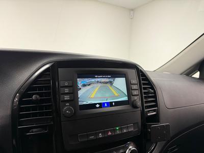 2021 Mercedes-Benz Vito 116 Tourer 116 CDI 4x4 9G-Tronic · Moms · 9-sits · Drag – bild 13