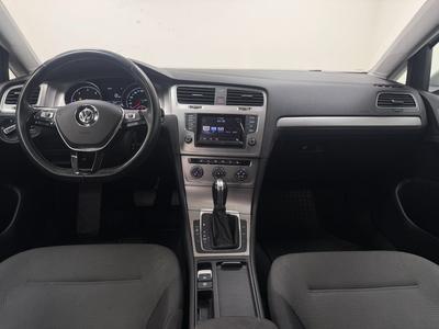 2015 Volkswagen Golf Sportscombi 1.6 TDI *D-värm*Drag*Spec Masters Euro 5 – bild 9