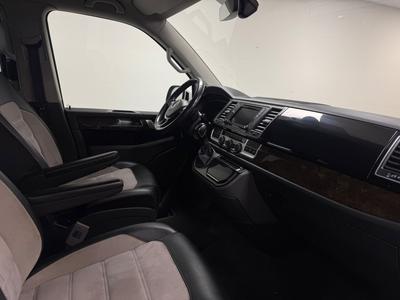 2017 Volkswagen Multivan 2.0 TDI 4M Highline 7-sits MOMS SE SPEC värm Dynaudio – bild 9