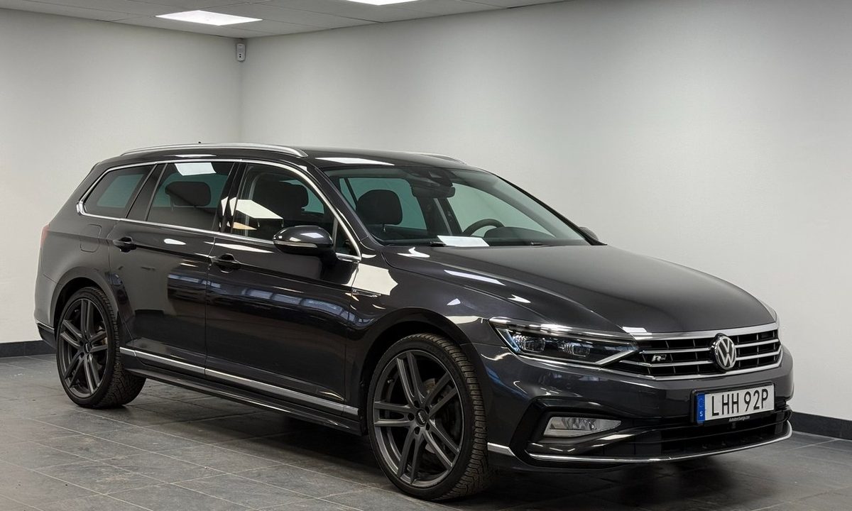 2020 Volkswagen Passat Sportscombi 2.0 TDI 4M *R-line*Matrix*D-värm*Spec