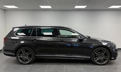2020 Volkswagen Passat Sportscombi 2.0 TDI 4M *R-line*Matrix*D-värm*Spec – bild 5