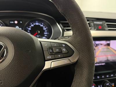 2020 Volkswagen Passat Sportscombi 2.0 TDI 4M *R-line*Matrix*D-värm*Spec – bild 19