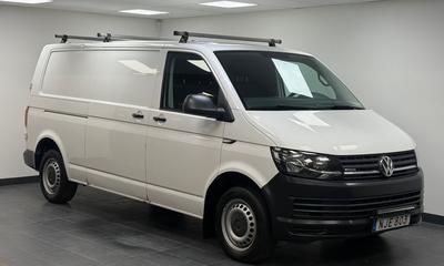 2016 Volkswagen Transporter T30 2.0 TDI BMT 4Motion *Drag*D-värm*Verkstadsinredning – Diesel