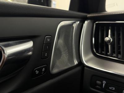 2022 Volvo XC60 Recharge T8 AWD R-Design Pro Edition III*Pano*B&W*Luft – bild 18